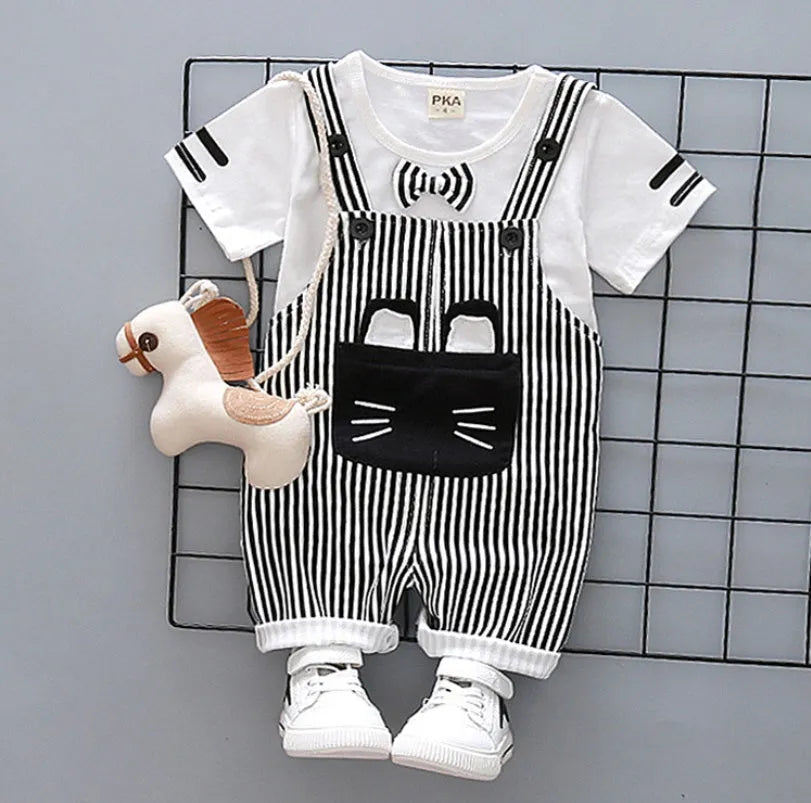 Directo de fábrica, ropa para niños guapos, traje coreano de dos piezas con correa de dibujos animados para bebés, traje de algodón de una generación A128