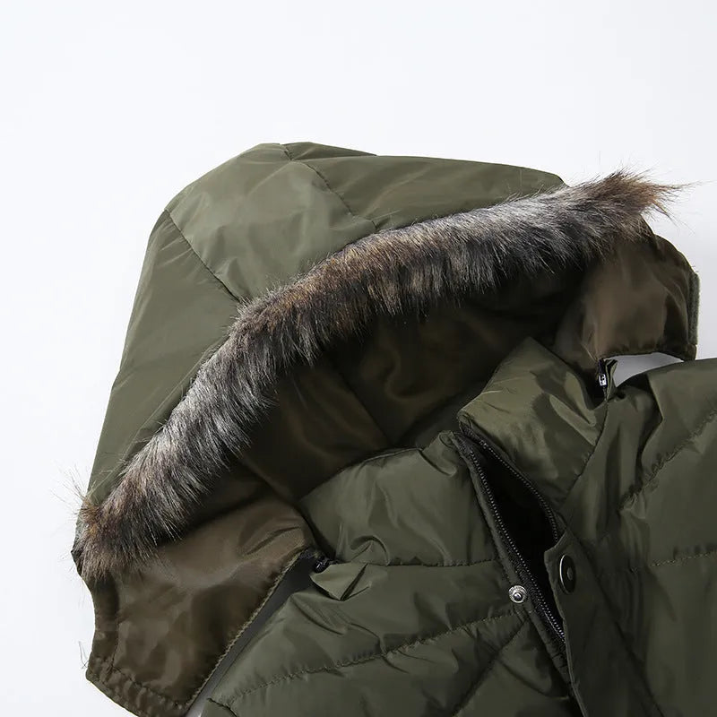 Chaqueta de algodón cálida acolchada con cuello de piel grande para niños