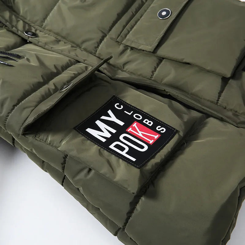 Chaqueta de algodón cálida acolchada con cuello de piel grande para niños