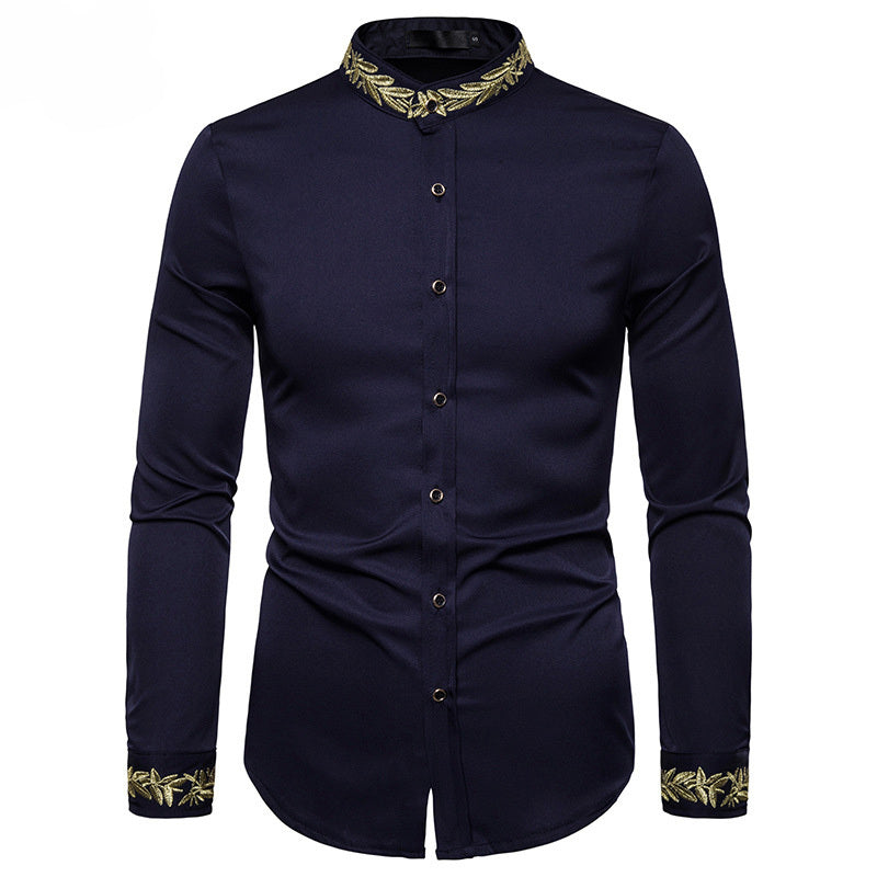 Camisa blanca con bordado dorado para hombre, camisas de vestir con cuello alto nueva, informal, ajustada, de manga larga, Camisa Masculina