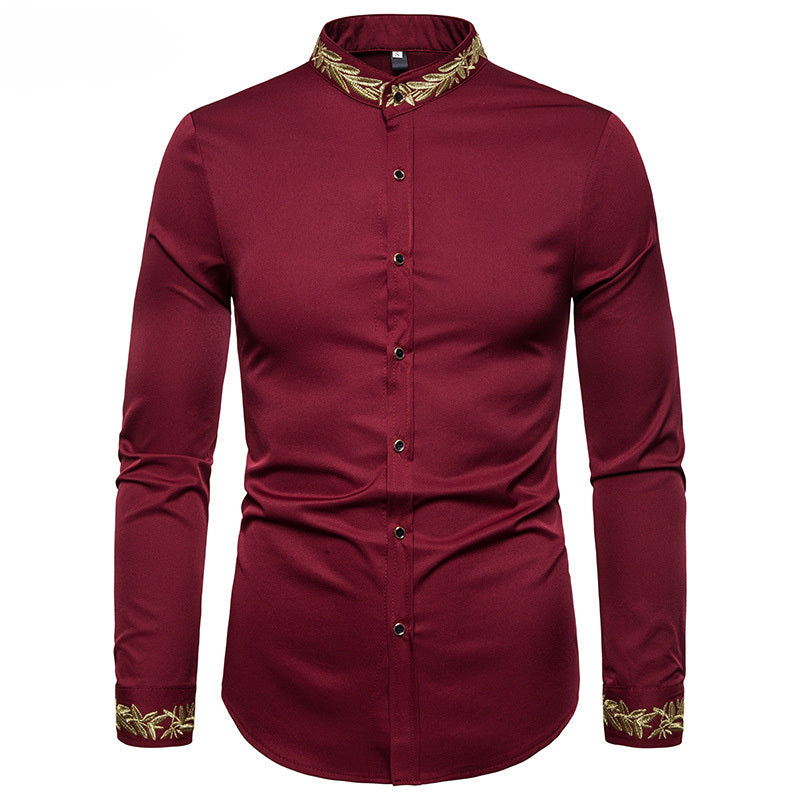 Camisa blanca con bordado dorado para hombre, camisas de vestir con cuello alto nueva, informal, ajustada, de manga larga, Camisa Masculina
