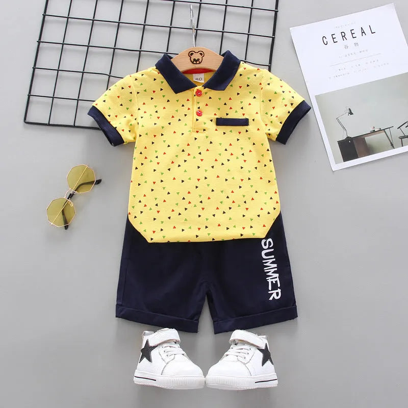 Ropa infantil de dos piezas de dibujos animados de manga corta