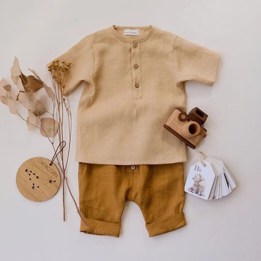 Costume d'été en coton et lin pour garçon, costume gris kaki de couleur unie | pantalon à manches courtes | deux pièces | simple boutonnage