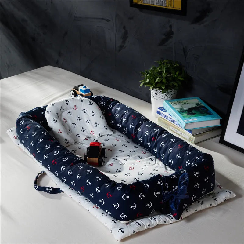 Cama de bebé de algodón