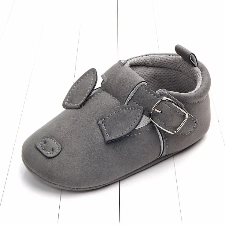 Primavera y otoño zapatos de bebé de animales de dibujos animados de cuero mate antideslizante zapatos de bebé de fondo suave al por mayor 0884