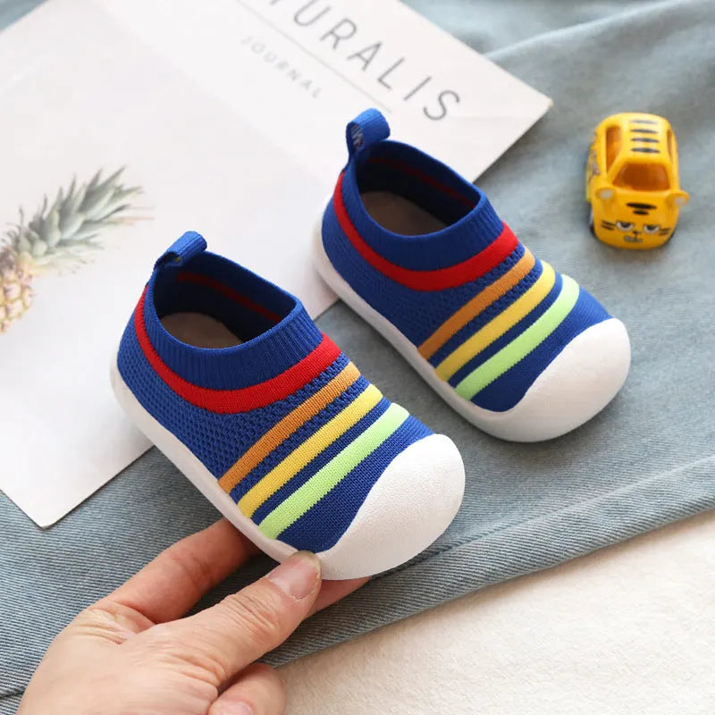 Calcetines voladores para niños.