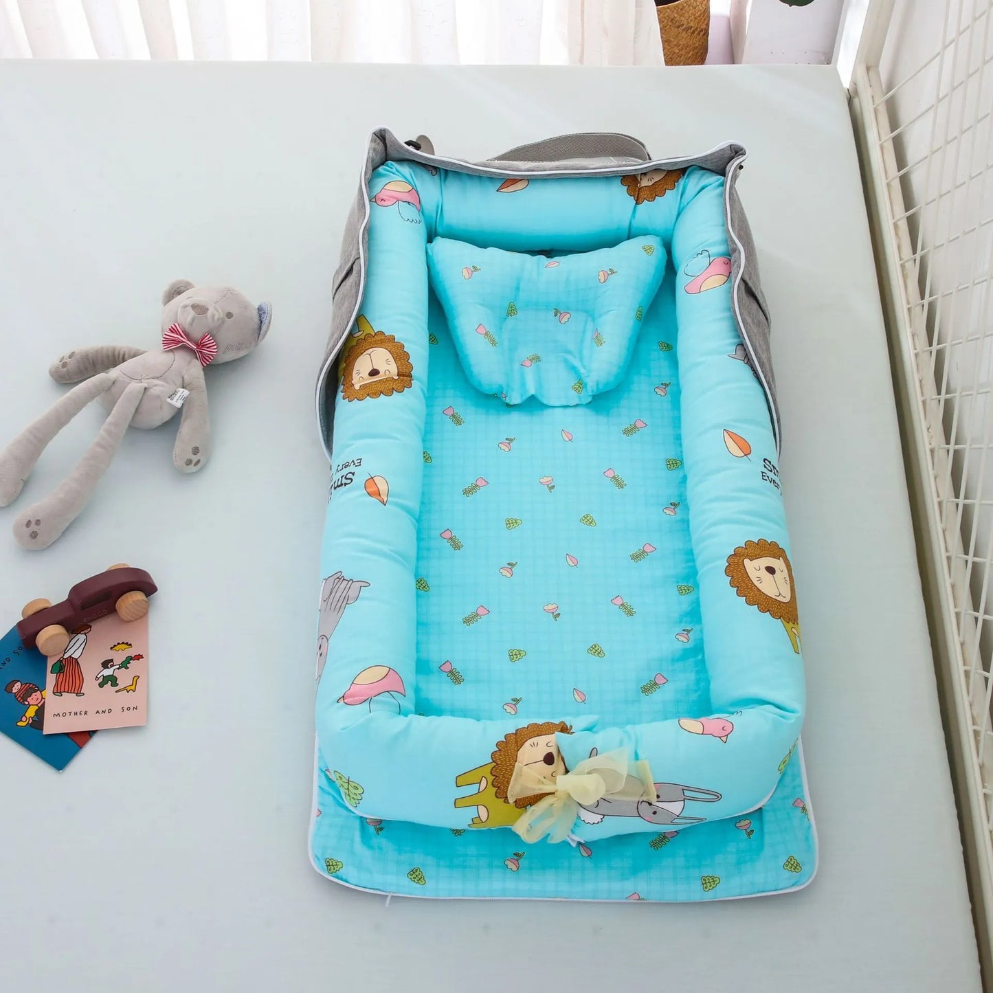 Cama de bebé plegable,