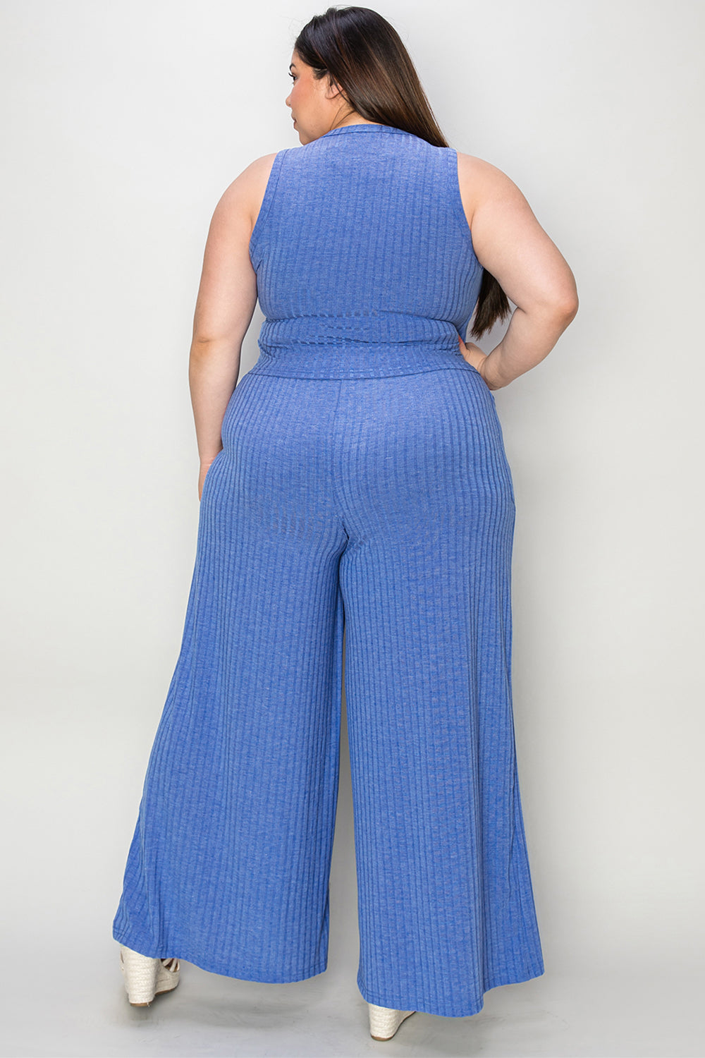Conjunto básico de pantalones anchos y camiseta sin mangas de canalé de tamaño completo Bae