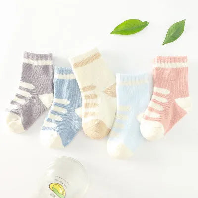 Calcetines de tubo de algodón para niños.