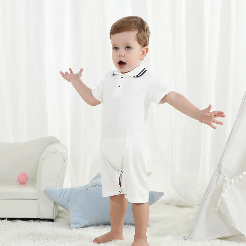 Ropa de bebé mameluco de color liso