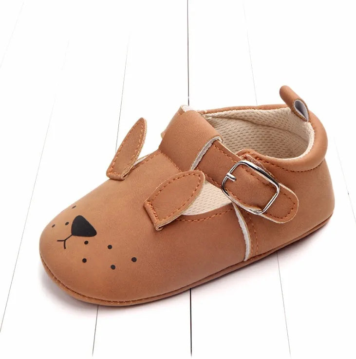Primavera y otoño zapatos de bebé de animales de dibujos animados de cuero mate antideslizante zapatos de bebé de fondo suave al por mayor 0884