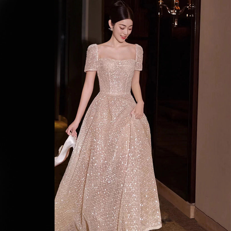 Vestido de novia de banquete, estilo hada temperamental, ajustado y adelgazante.