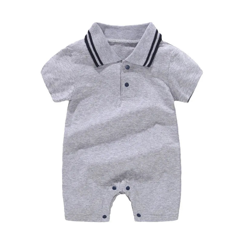 Ropa de bebé mameluco de color liso