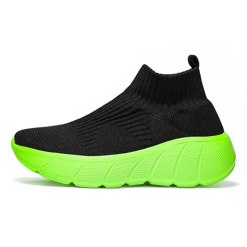 Pareja de zapatos tejidos voladores de caña alta Zapatos casuales de tendencia para hombres Slip-on