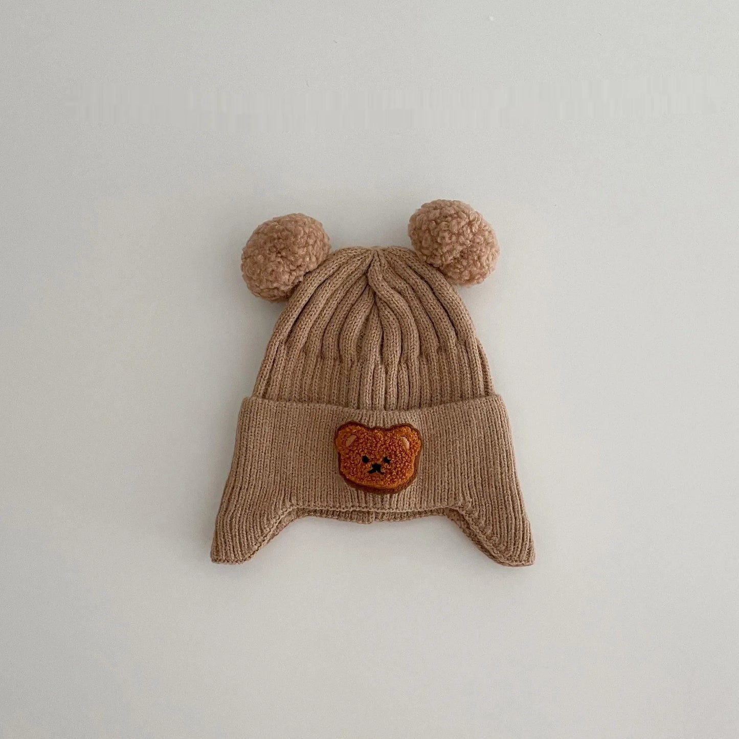 Gorro con orejeras de oso lindo de lana para bebé