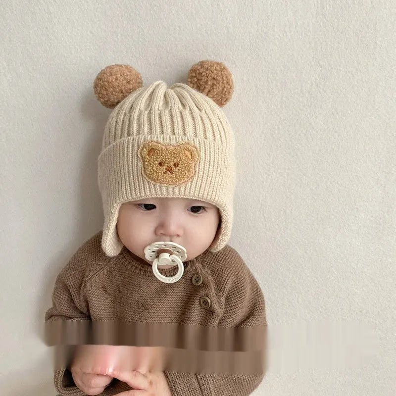 Gorro con orejeras de oso lindo de lana para bebé