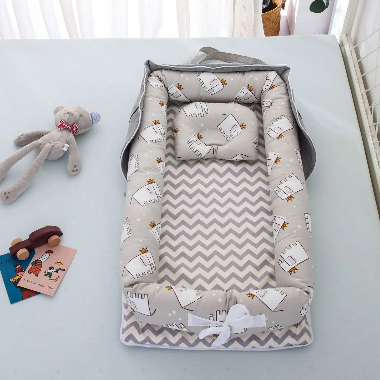 Cama de bebé plegable,