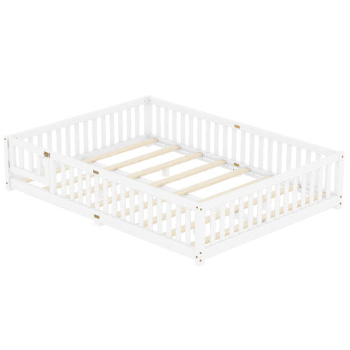 Cama Queen Size con base de suelo y barandillas de seguridad para niños, color blanco