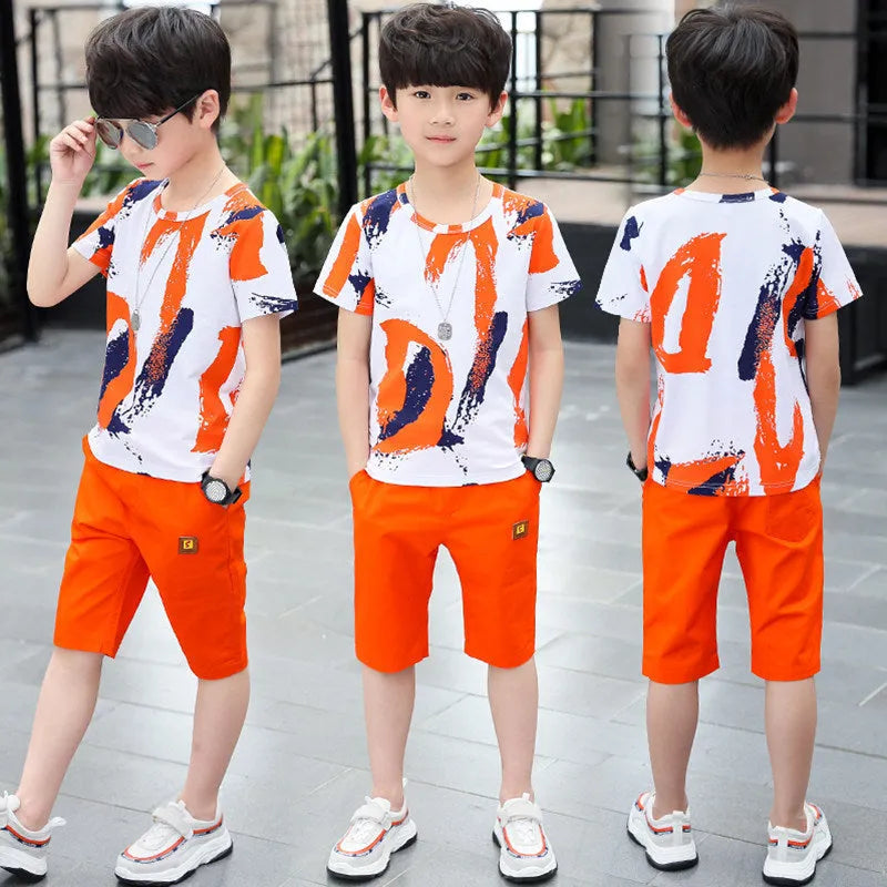 Ropa infantil de verano de dos piezas para niños de mediana edad.