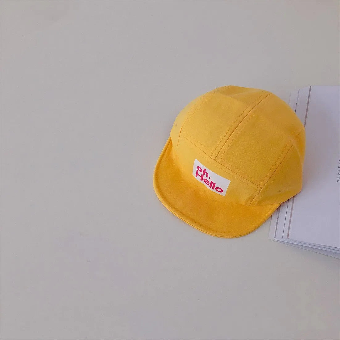 Corea del Sur con el mismo párrafo letras de goma a presión sombreros de lengua de pato de ala suave para niños