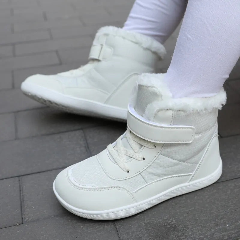 Botas altas para niños con terciopelo grueso y punta ancha, zapatos acolchados de algodón para mantener el calor al aire libre