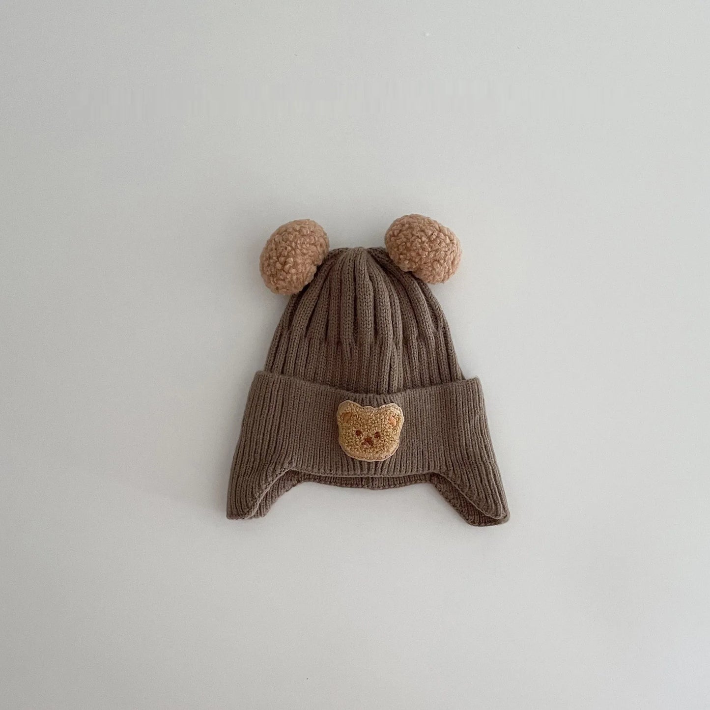 Gorro con orejeras de oso lindo de lana para bebé