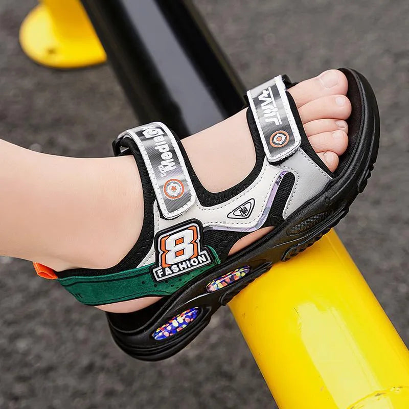 Sandalias de playa de moda antideslizantes nuevas para niños