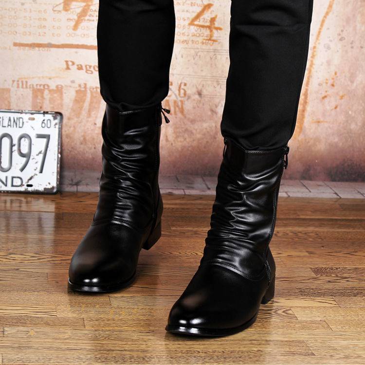 Botas de hombre puntiagudas de cuero de moda británica