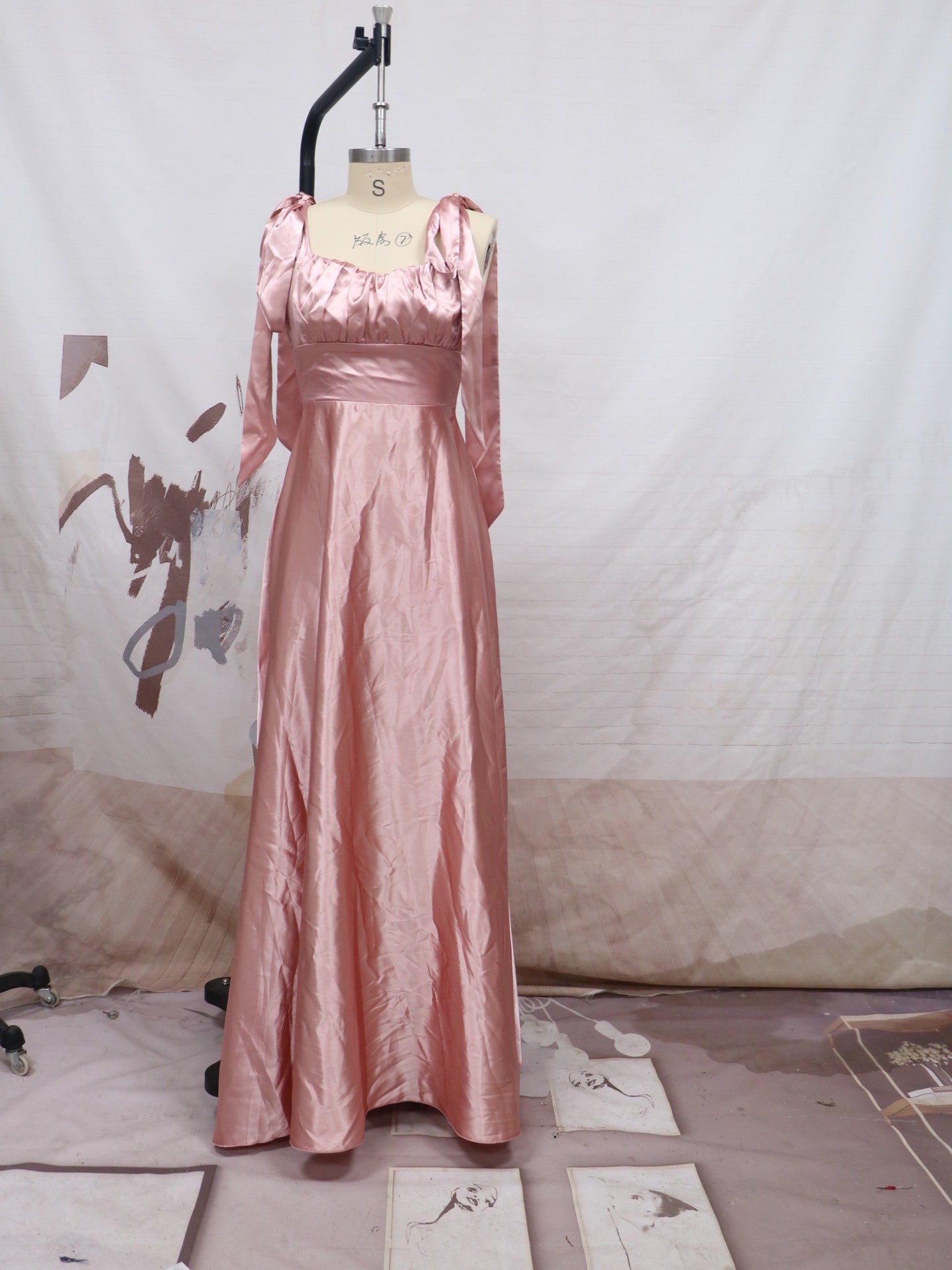 Vestido de noche de dama de honor sin mangas de moda para mujer
