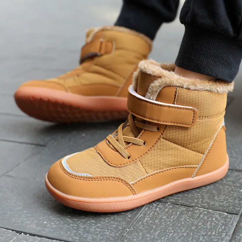 Botas altas para niños con terciopelo grueso y punta ancha, zapatos acolchados de algodón para mantener el calor al aire libre
