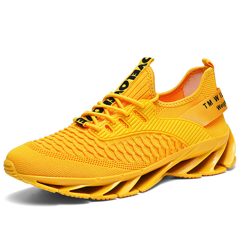 Zapatillas de deporte de moda con escala tejida voladora de Fashion Blade