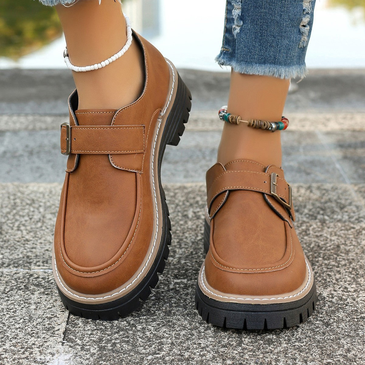 Mocasines con hebilla de moda para mujer Zapatos casuales de suela gruesa con aumento de altura de estilo británico