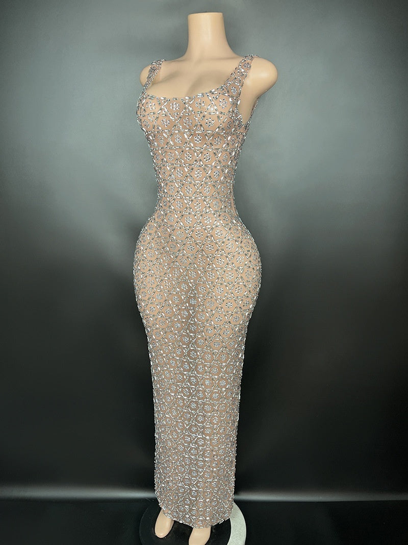 Vestido de princesa de lujo y estilo exclusivo para banquetes de alta sociedad.