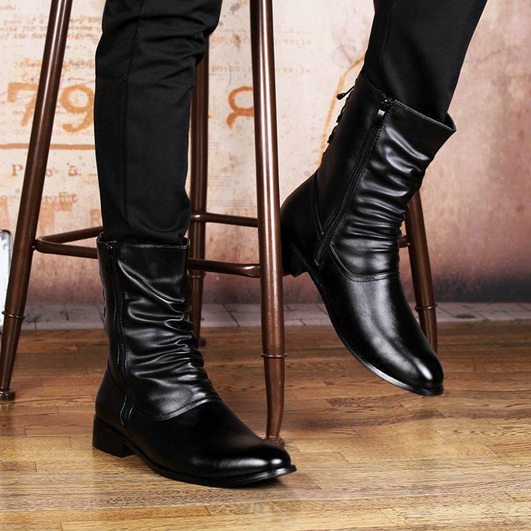 Botas de hombre puntiagudas de cuero de moda británica