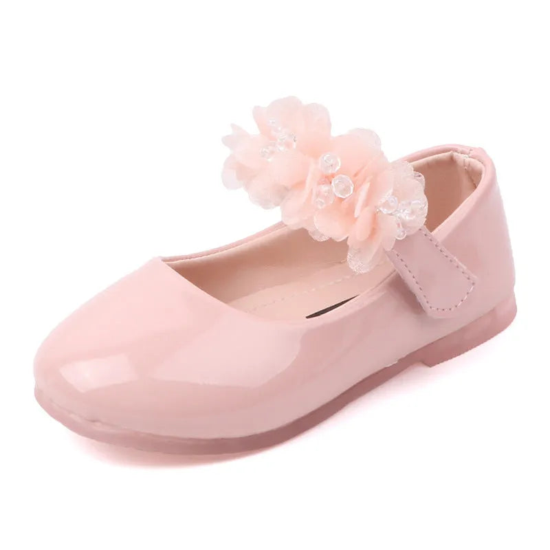 Zapatos deportivos para niños.