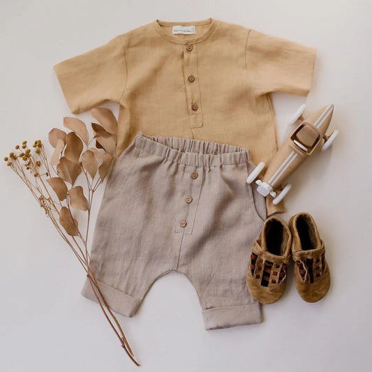 Costume d'été en coton et lin pour garçon, costume gris kaki de couleur unie | pantalon à manches courtes | deux pièces | simple boutonnage