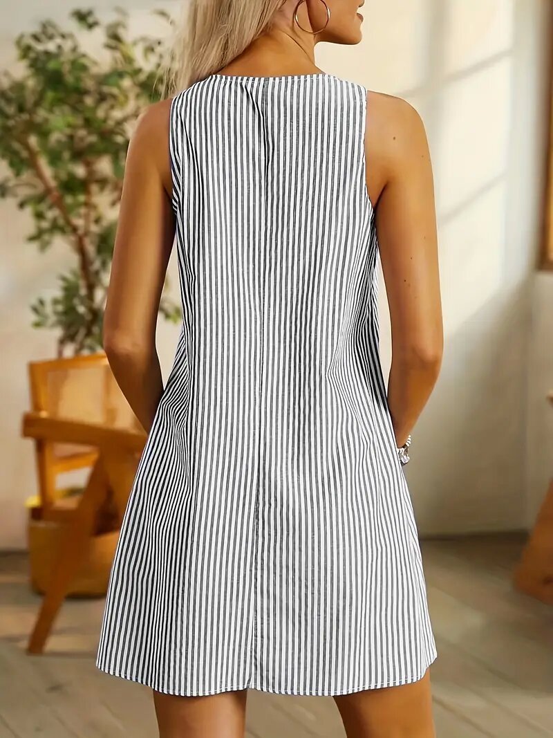 Vestido corto informal de verano a rayas con cuello en U, sin mangas, con bolsillos y botones en la espalda, recto y adelgazante para mujer