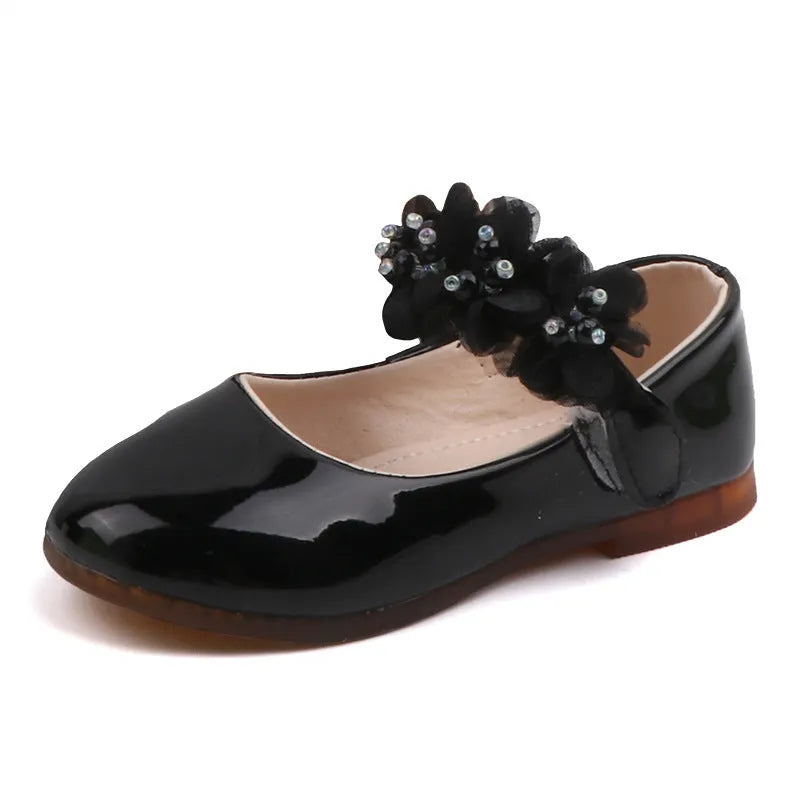 Zapatos deportivos para niños.