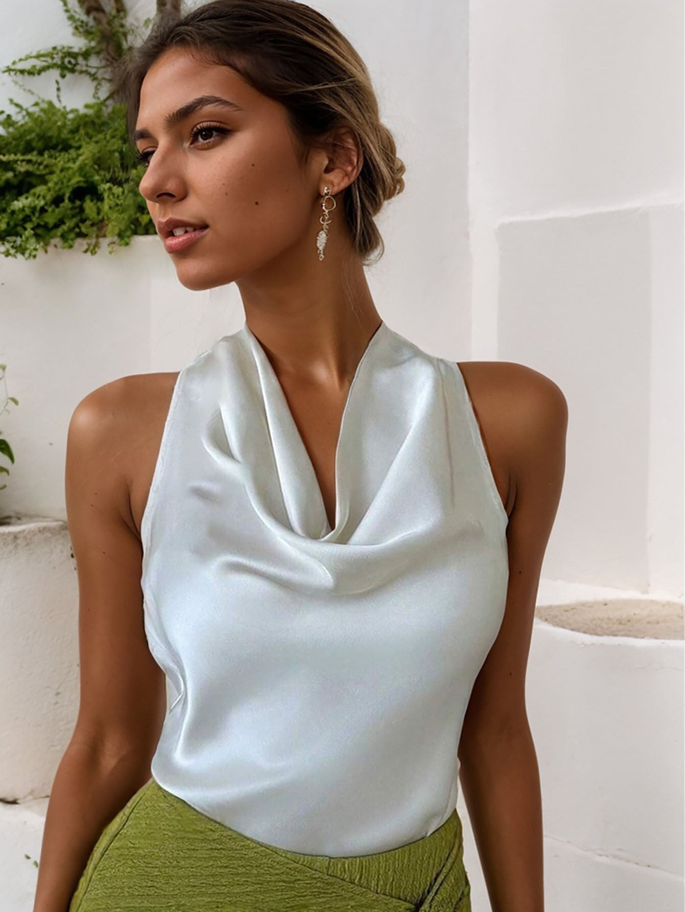 Camiseta sin mangas con cuello halter y espalda descubierta para mujer, elegante y moderna, de color liso, con cuello halter y manga corta