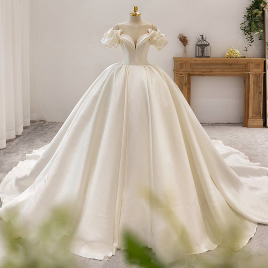 Vestido de novia francés de primera calidad y pequeño
