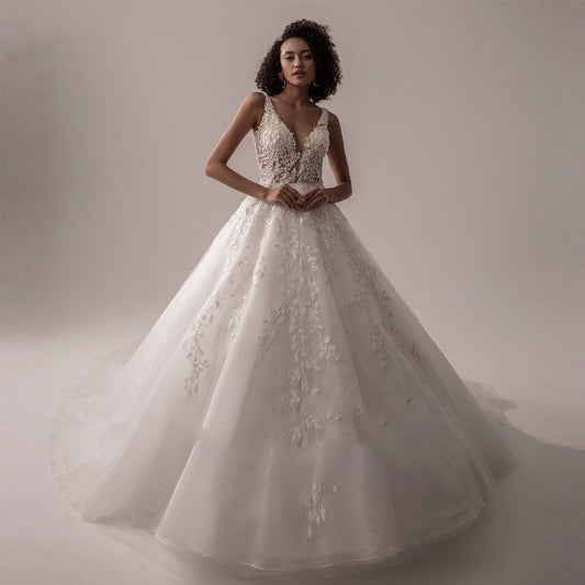 Vestido de novia principal adelgazante de cola de viaje entallado